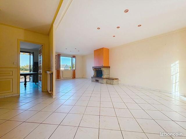 Maison vente à Bonchamp-lès-Laval, Mayenne