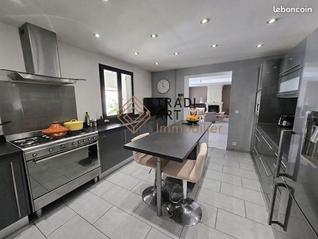 Maison vente à Palaiseau, Sainte-geneviève-des-bois
