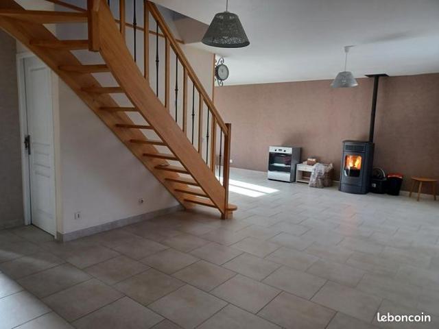 Maison vente à Chinon, Savigny-en-véron