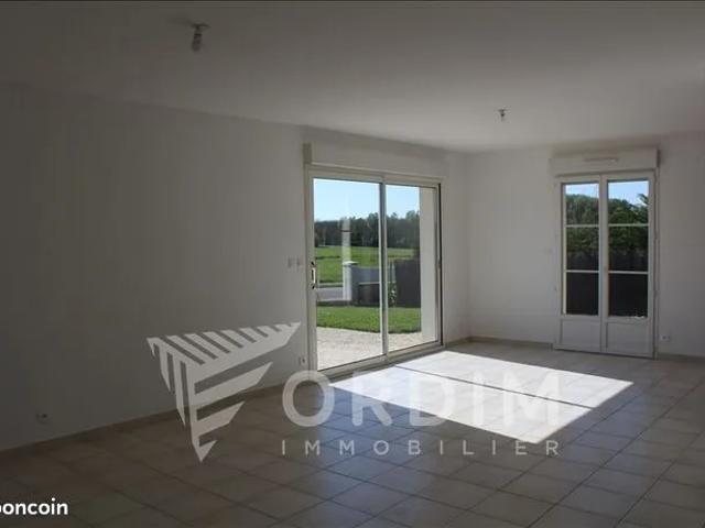 Maison location à Lotissement des Champsbleaux, Villefargeau