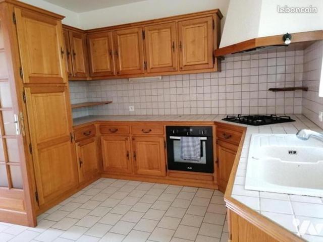 Maison vente à Loches, Descartes