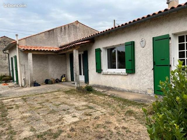 Maison vente à Mauzé-sur-le-Mignon, Deux-Sèvres