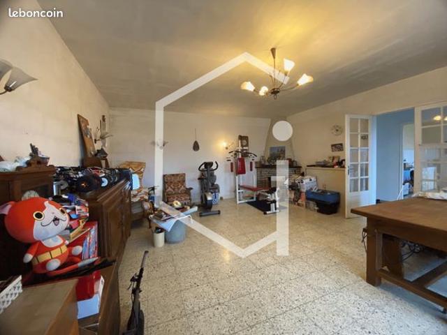 Maison vente à Cosne-Cours-sur-Loire, Saint-amand-en-puisaye