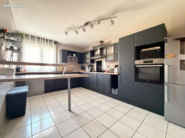 Maison vente à Saint-Quentin, Prémont