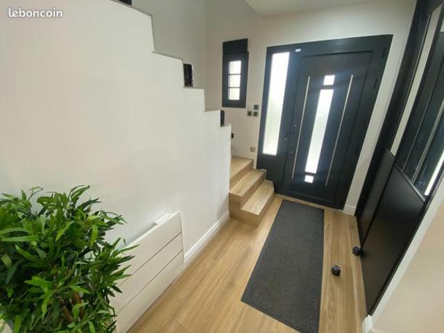 Maison vente à Pontoise, Nointel