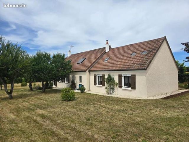 Maison vente à Clamecy, Chevannes-changy