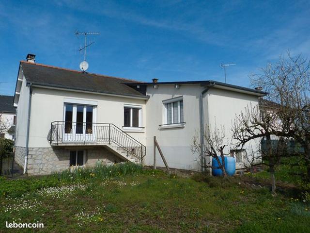 Maison vente à Château-Gontier, Méral