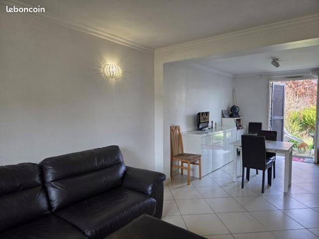 Maison vente à Saint-Denis, Saint-denis