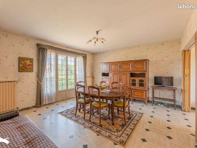 Maison vente à Tours, La Ville-aux-dames