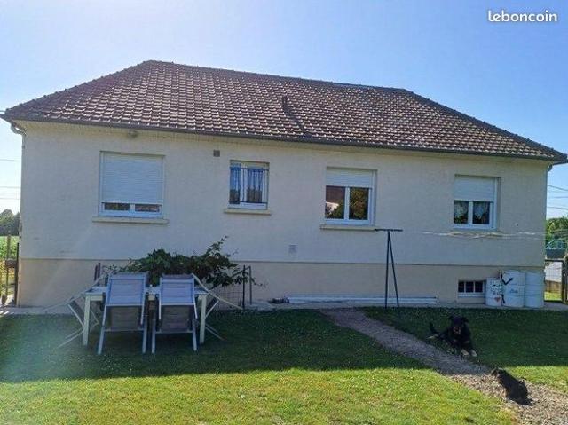 Maison vente à Mayenne, Commer