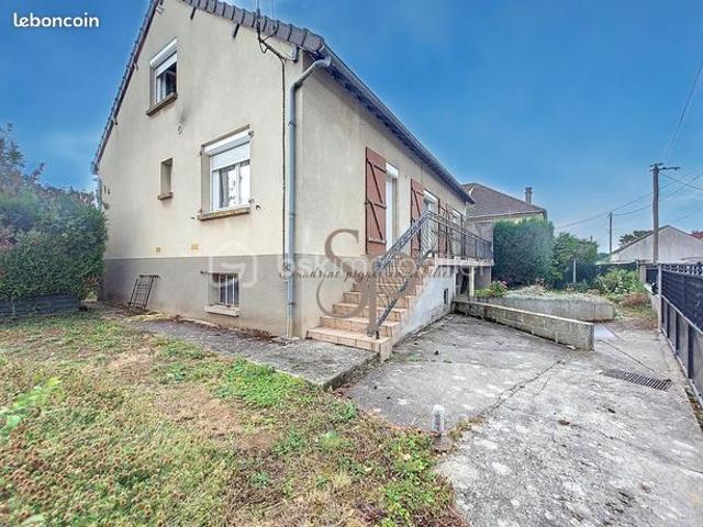 Maison vente à Fontainebleau, La Madeleine-sur-loing