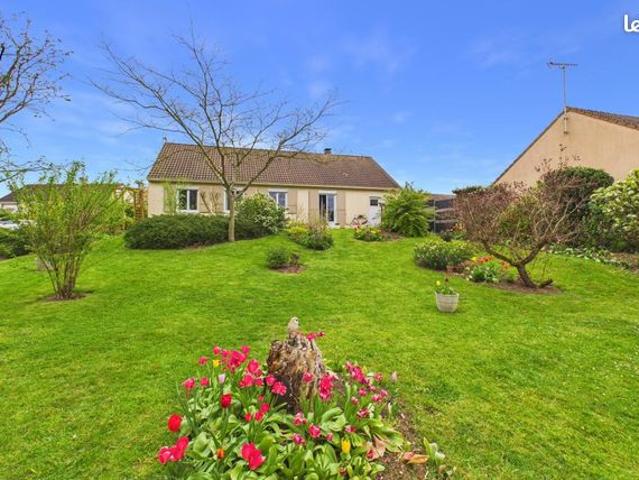 Maison vente à Le Mans, La Guierche