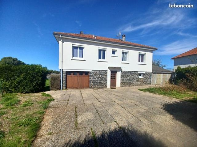 Maison vente à Mauriac, Le Vigean