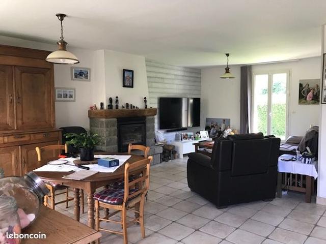 Maison vente à Avranches, Vains