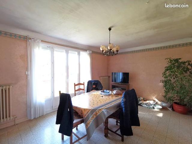 Maison vente à Châteaudun, Yèvres