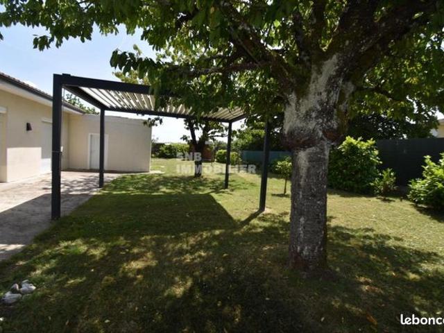 Maison vente à Confolens, Tourriers