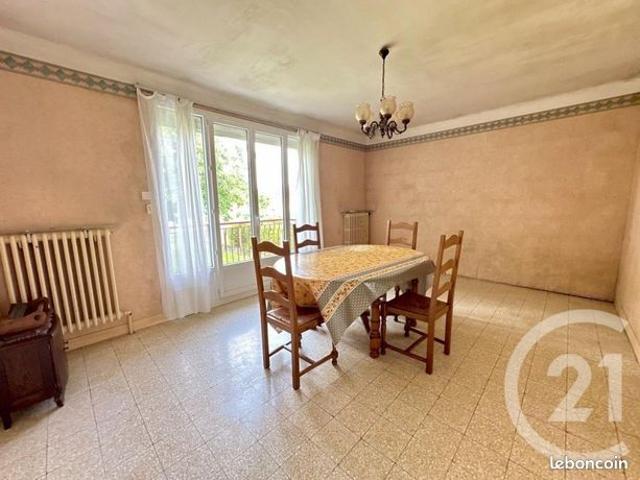 Maison vente à Châteaudun, Yèvres