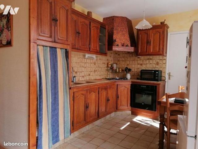 Maison vente à Loches, Descartes