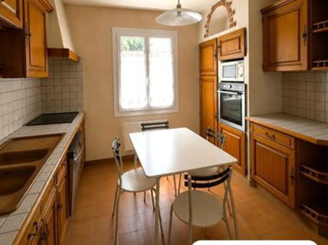 Maison vente à Bourges, Soye-en-septaine