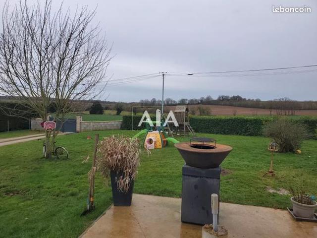 Maison vente à Confolens, Taizé-aizie