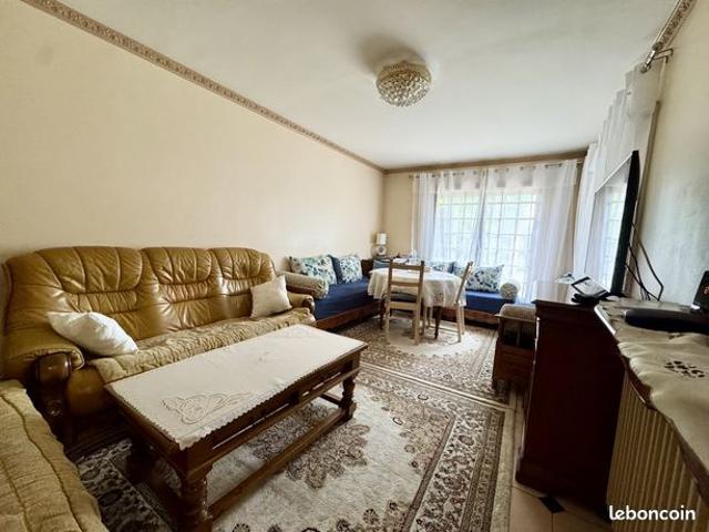 Maison vente à Sarcelles, Louvres