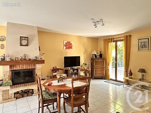 Maison vente à Étampes, Angerville