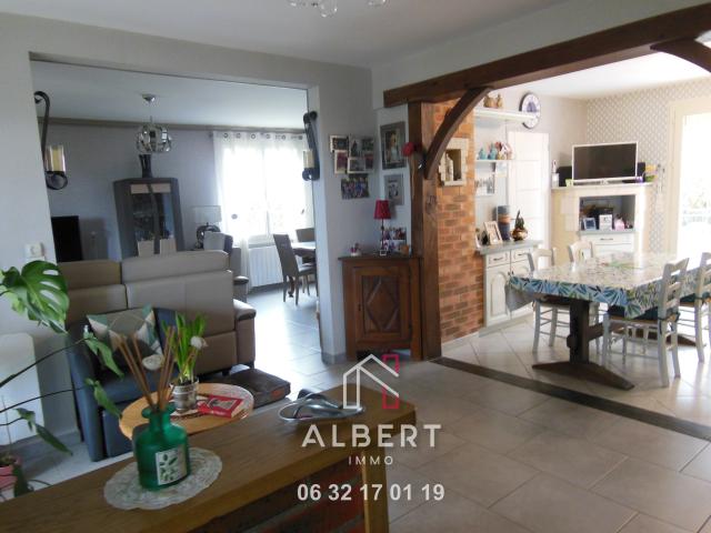 Maison vente à Noyant-la-Plaine, Tuffalun