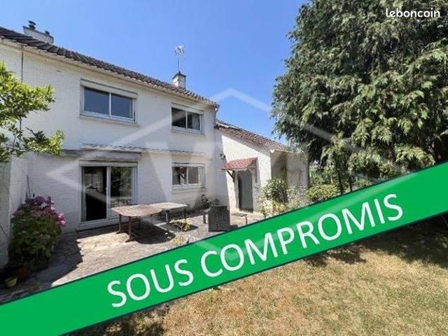 Maison vente à Melun, Combs-la-ville