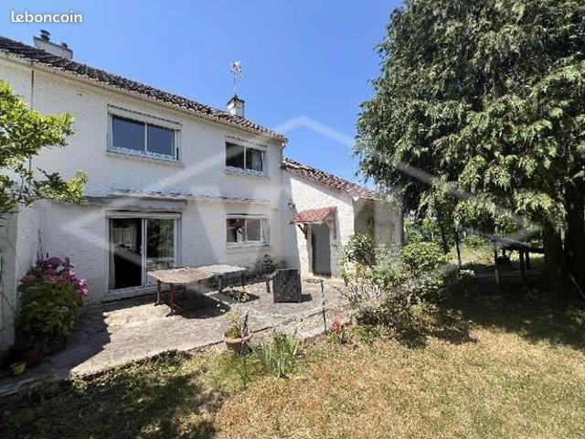 Maison vente à Melun, Combs-la-ville