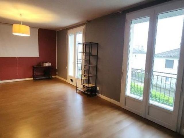 Maison vente à Mauriac, Pleaux