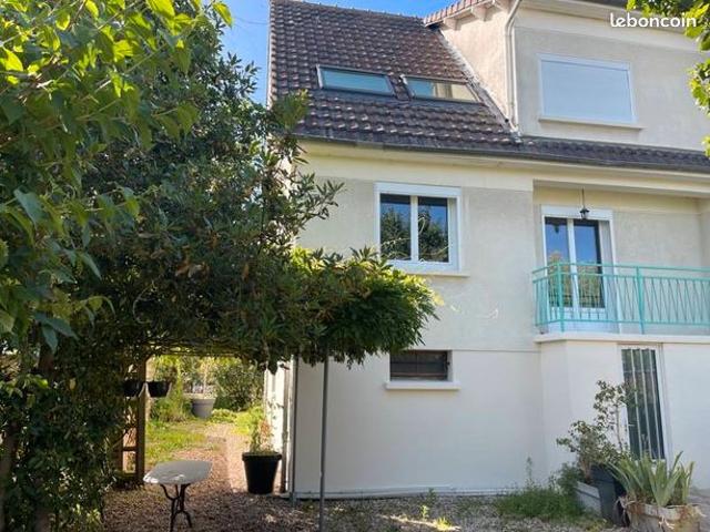 Maison vente à Mantes-la-Jolie, Aubergenville