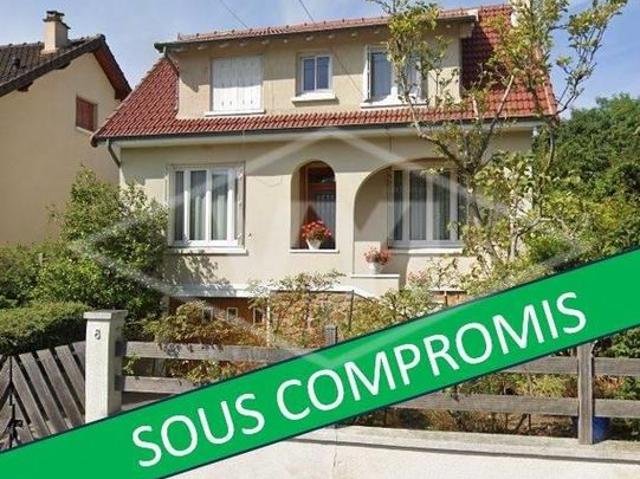 Maison vente à Melun, Combs-la-ville