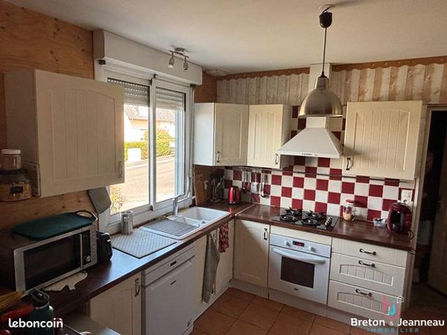 Maison vente à Entrammes, Mayenne