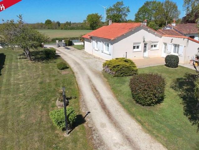 Maison vente à Vichy, Charroux