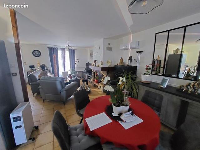 Maison vente à Vierzon, Méreau