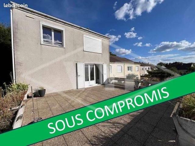 Maison vente à Combs-la-Ville, Seine-et-Marne