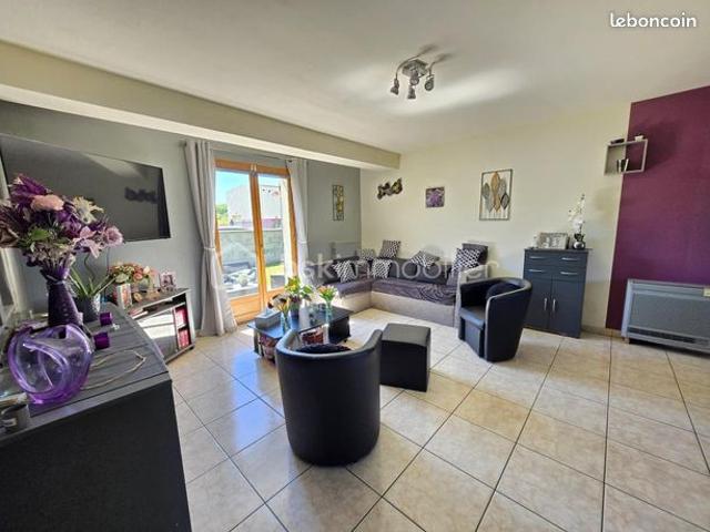 Maison vente à Saint-Amand-Montrond, Cuffy