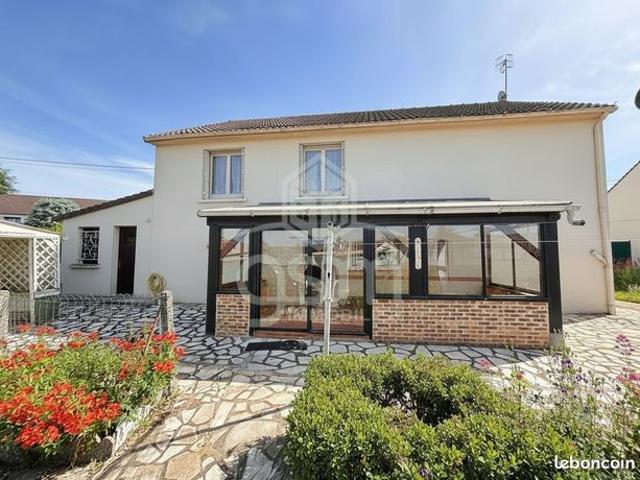Maison vente à Chinon, Sainte-maure-de-touraine
