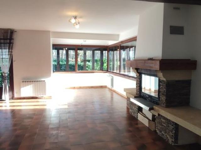 Maison vente à Montargis, Ferrières-en-gâtinais