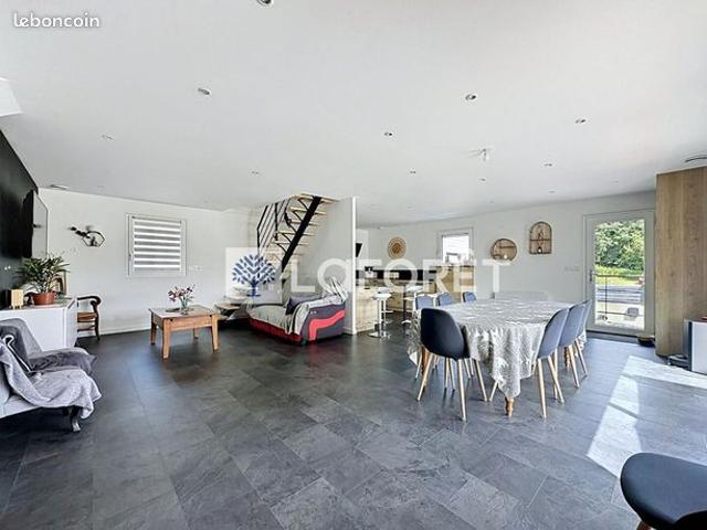 Maison vente à Parthenay, Secondigny