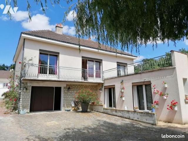 Maison vente à Loches, La Celle-saint-avant