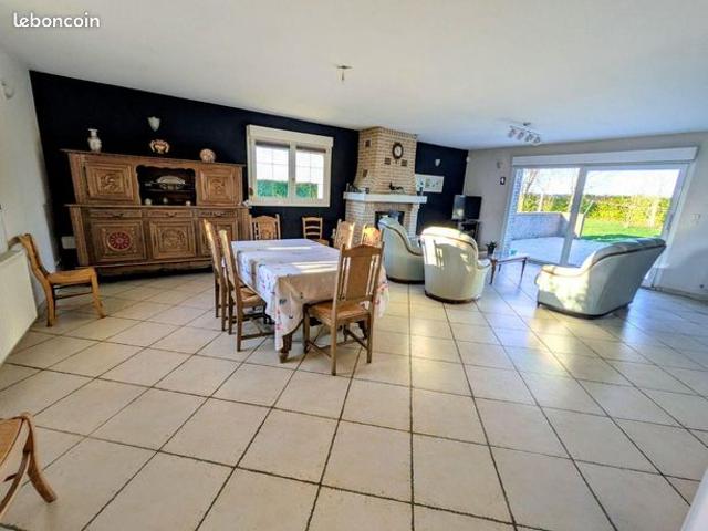 Maison vente à Calais, Audruicq