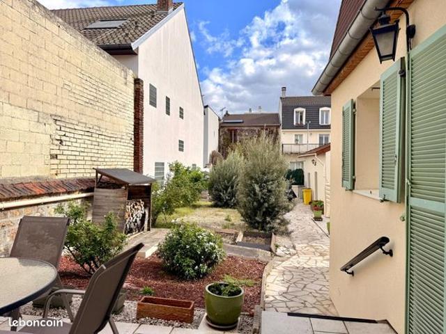Maison vente à Créteil, Alfortville