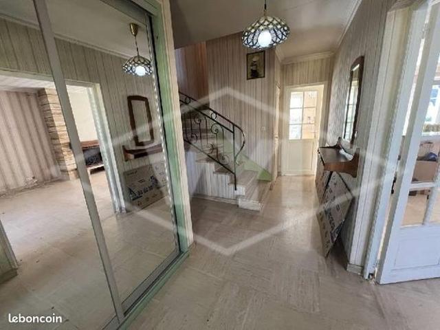 Maison vente à Melun, Combs-la-ville