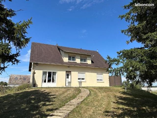 Maison vente à Dreux, Laons