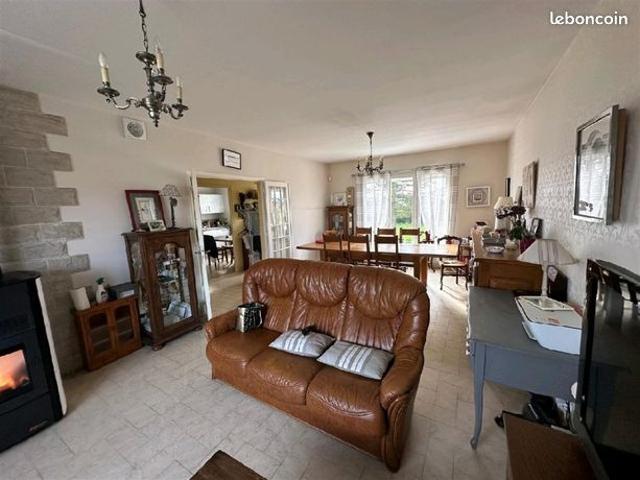 Maison vente à Dreux, Laons