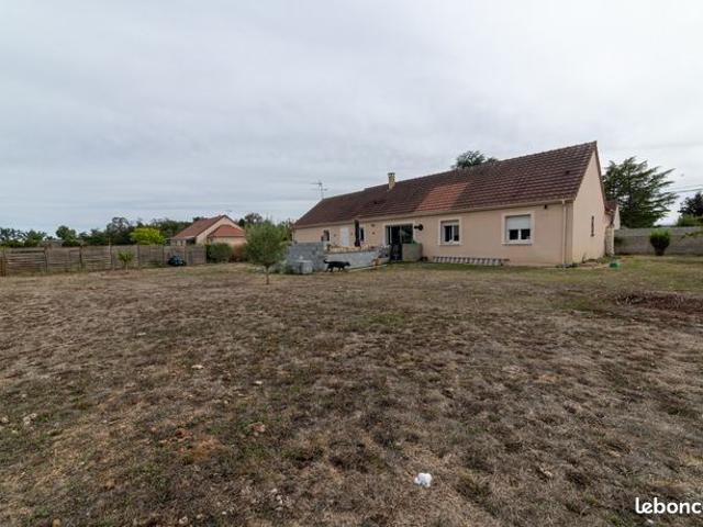 Maison vente à Issoudun, Sainte-lizaigne