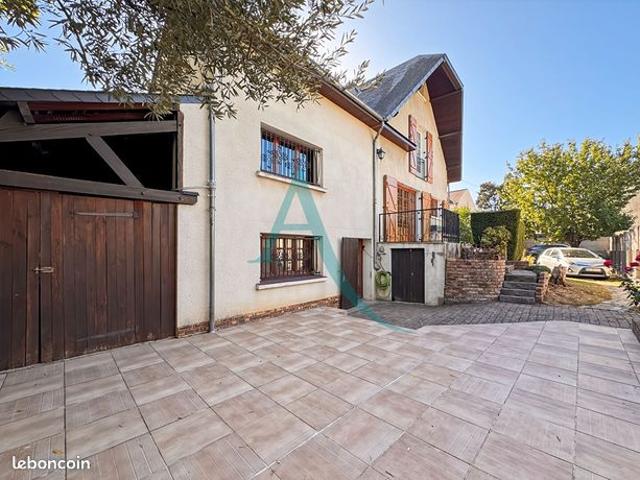 Maison vente à Corbeil-Essonnes, Essonne