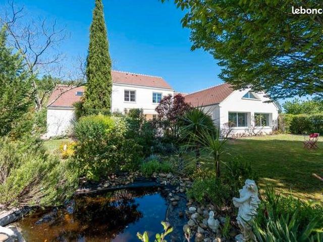 Maison vente à Vierzon, Méreau