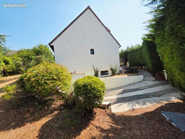 Maison vente à Palaiseau, Égly